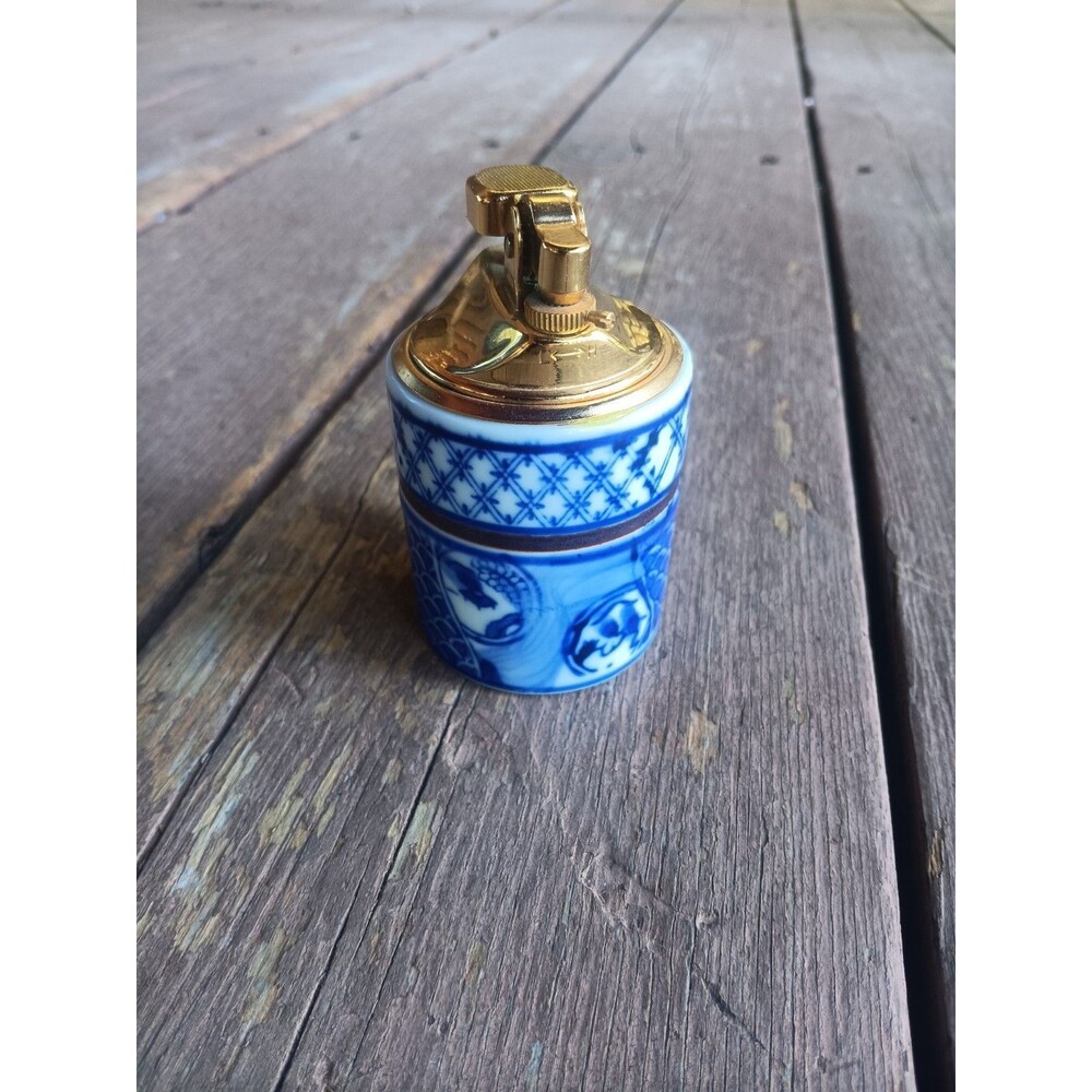 Vtg Penguin Table Lighter-Collectible- Hand Painted Porcelain/ Gold Finish